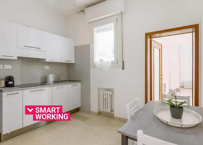 Primula By Wonderful Italy * Bolonia