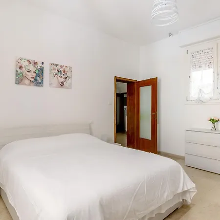 Primula By Wonderful Italy Apartament *